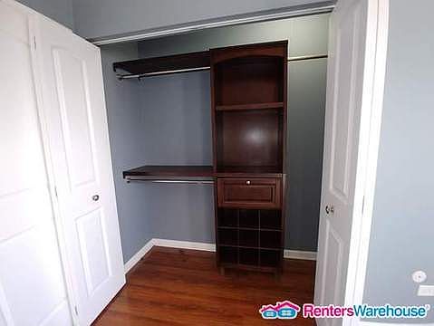 3rd image of 1037 Des Plaines Ave APT 603