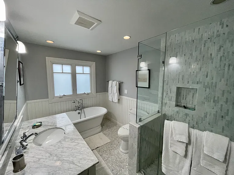 44 Sunset Dr — Photo 9