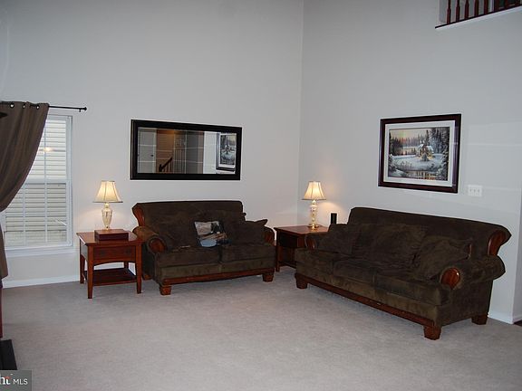4th image of 9721 Inkwood Dr