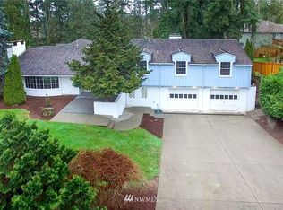 19207 104th Ave NE, Bothell, WA 98011