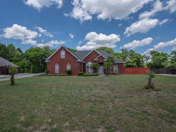 644 Trails End Cir, Bonaire, GA 31005
