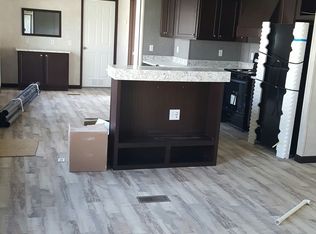 3096 Camelot Dr, Flint, MI 48507