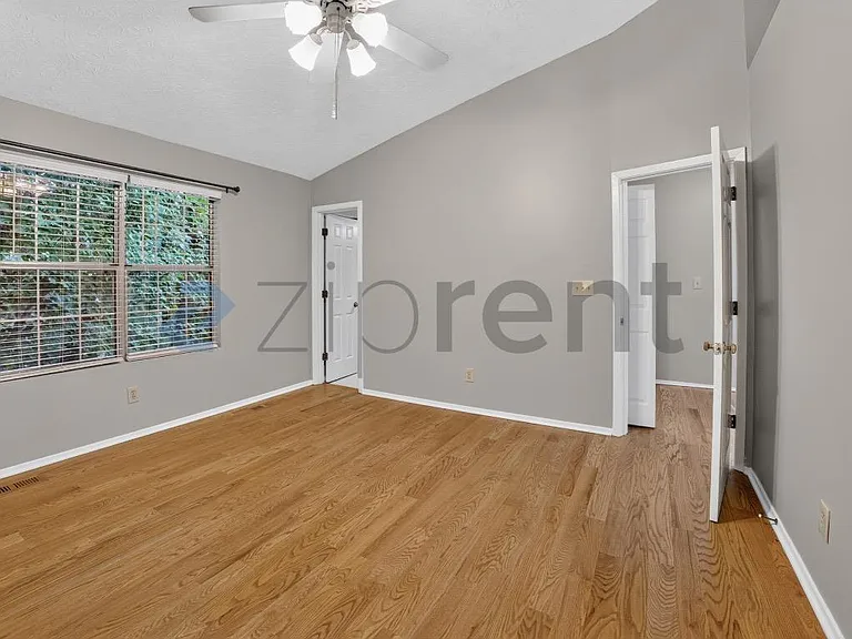 1201 Wedgewood Ct — Photo 17