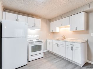 1227 Doctors Dr., Neenah, WI 54956