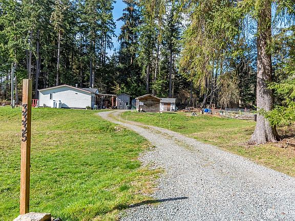 4th image of 3335 Cougar Lane