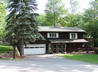 234 Indian Dr, Greentown, PA 18426