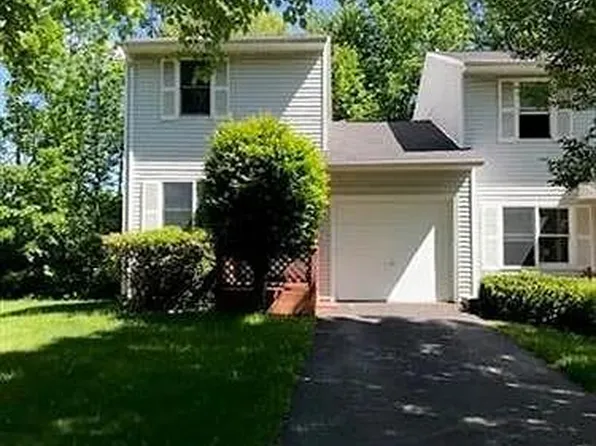 3 Kenny Lane, Kiamesha Lake, NY 12751