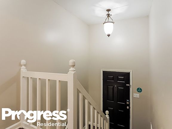 4th image of 2487 Vera Cruz Dr