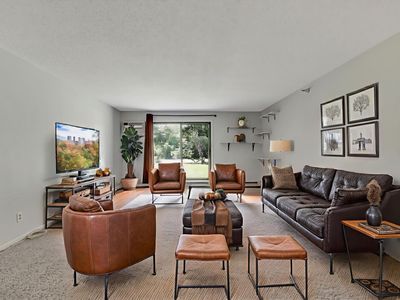 5643 Green Circle Dr APT 107, Minnetonka, MN, 55343