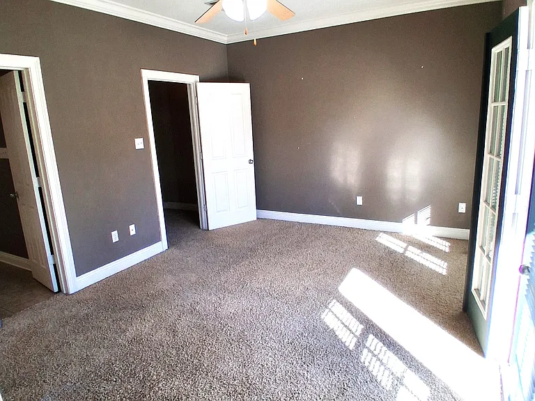 2105 Belle Pointe Aly — Photo 15