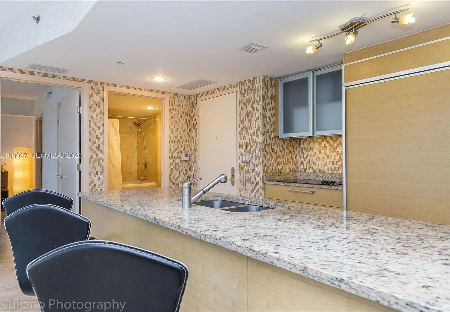 Beach Club Two Condo — Photo 2