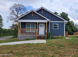 920 Foch St, Maryville, TN 37801