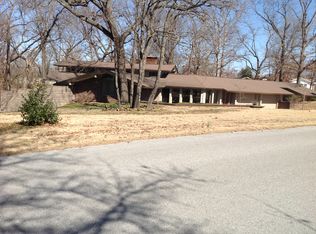 14281 Lake Forrest Heights Rd, Siloam Springs, AR 72761