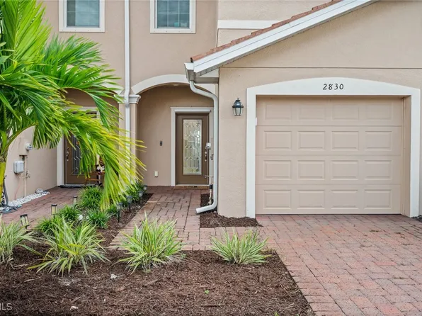 2830 Blossom Way, Naples, FL 34120