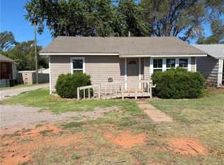 406 S Ll Males Ave, Cheyenne, OK 73628