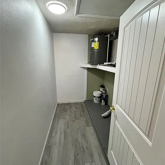 2678 Markham Ct — Photo 9