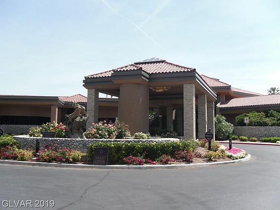 2nd image of 8039 Pinnacle Peak Ave #0