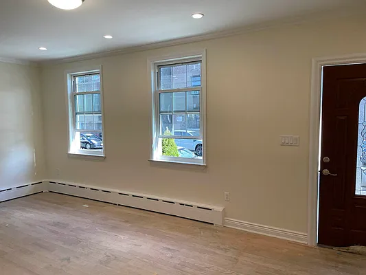 Rented by Signature Spaces NYC Corp | media 21