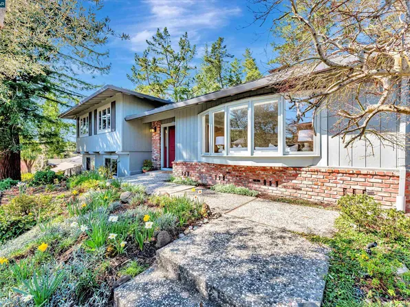 280 Fernwood Dr, Moraga, CA 94556