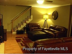 5th image of 417 Thorncliff Dr