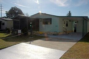 2nd image of 2451 Lakeside Dr