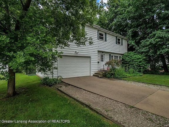 3rd image of 444 Spartan Ave