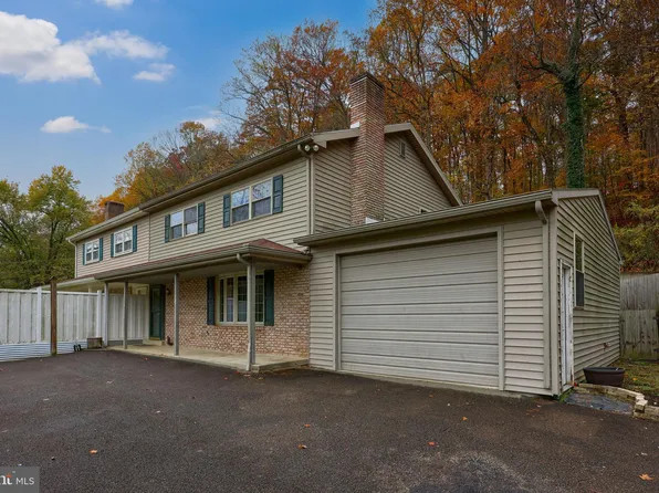 1203 Pennsy Rd, Pequea, PA 17565
