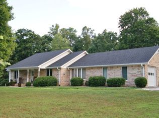 122 Southwood Rd, Livingston, TN 38570