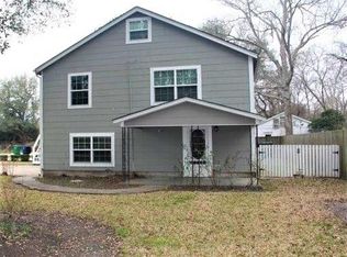 403 N Pecan St, Angleton, TX 77515