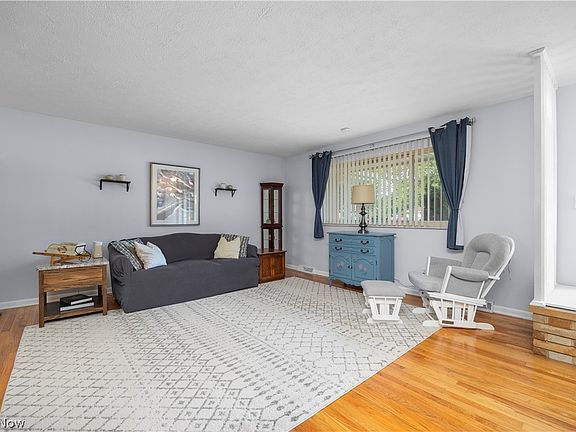 5th image of 5139 Evergreen Dr