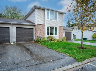 169 Elm Ridge Dr #25, Kitchener, ON N2N1L7