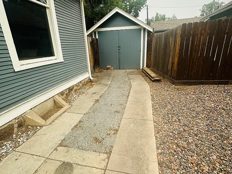 1112 Palmer Park Blvd — Photo 29
