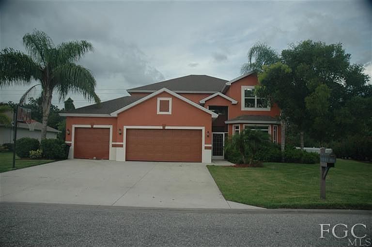 1st image of 15429 Briarcrest Cir