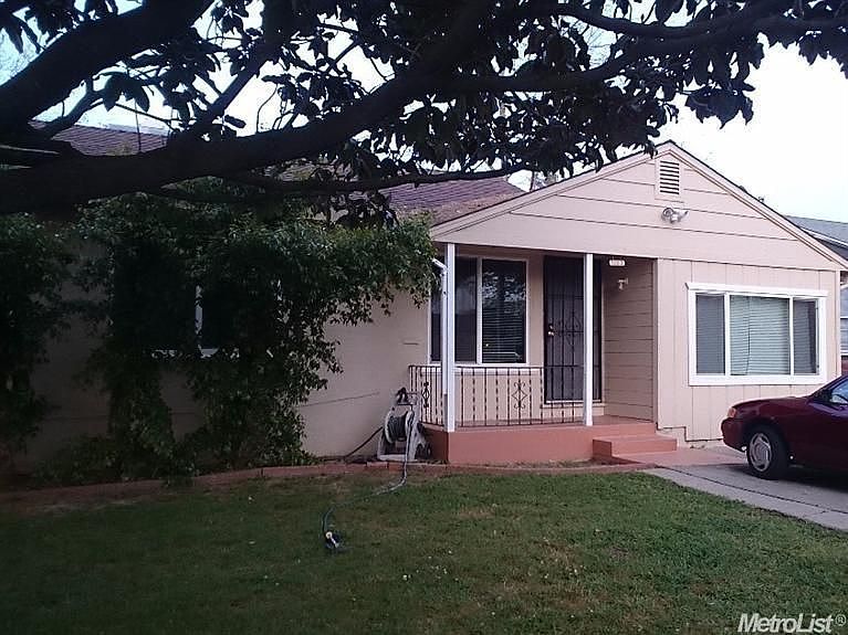 1st image of 5023 49th St