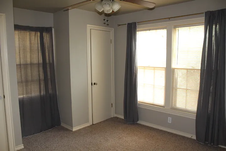 2512 35th Street - PM1 - 1 — Photo 3