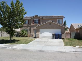 1555 Torbay Ct, Lancaster, CA 93534