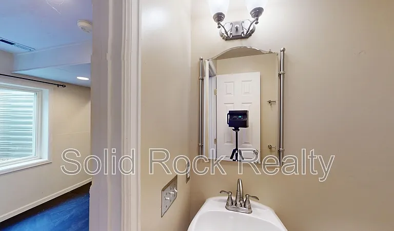 8315 Saint Helena Dr — Photo 10