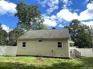 517 Park Ave #O, Newburgh, NY 12550