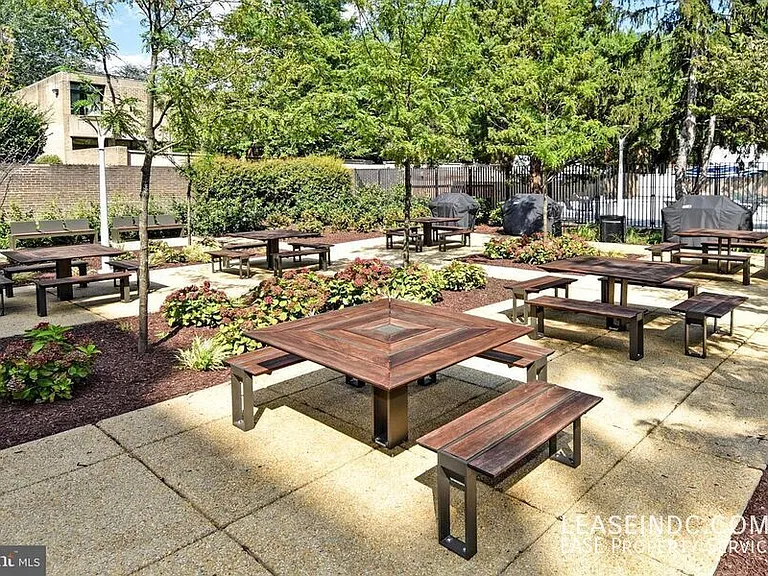 1311 Delaware Ave SW #S541 — Photo 20