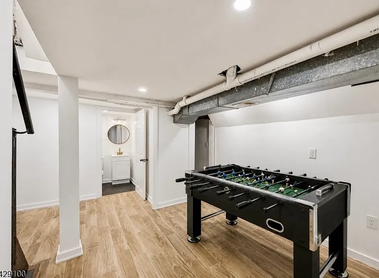 543 Springdale Ave #1 — Photo 18
