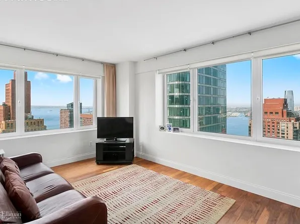 88 Greenwich St Penthouse 1W, New York, NY 10006
