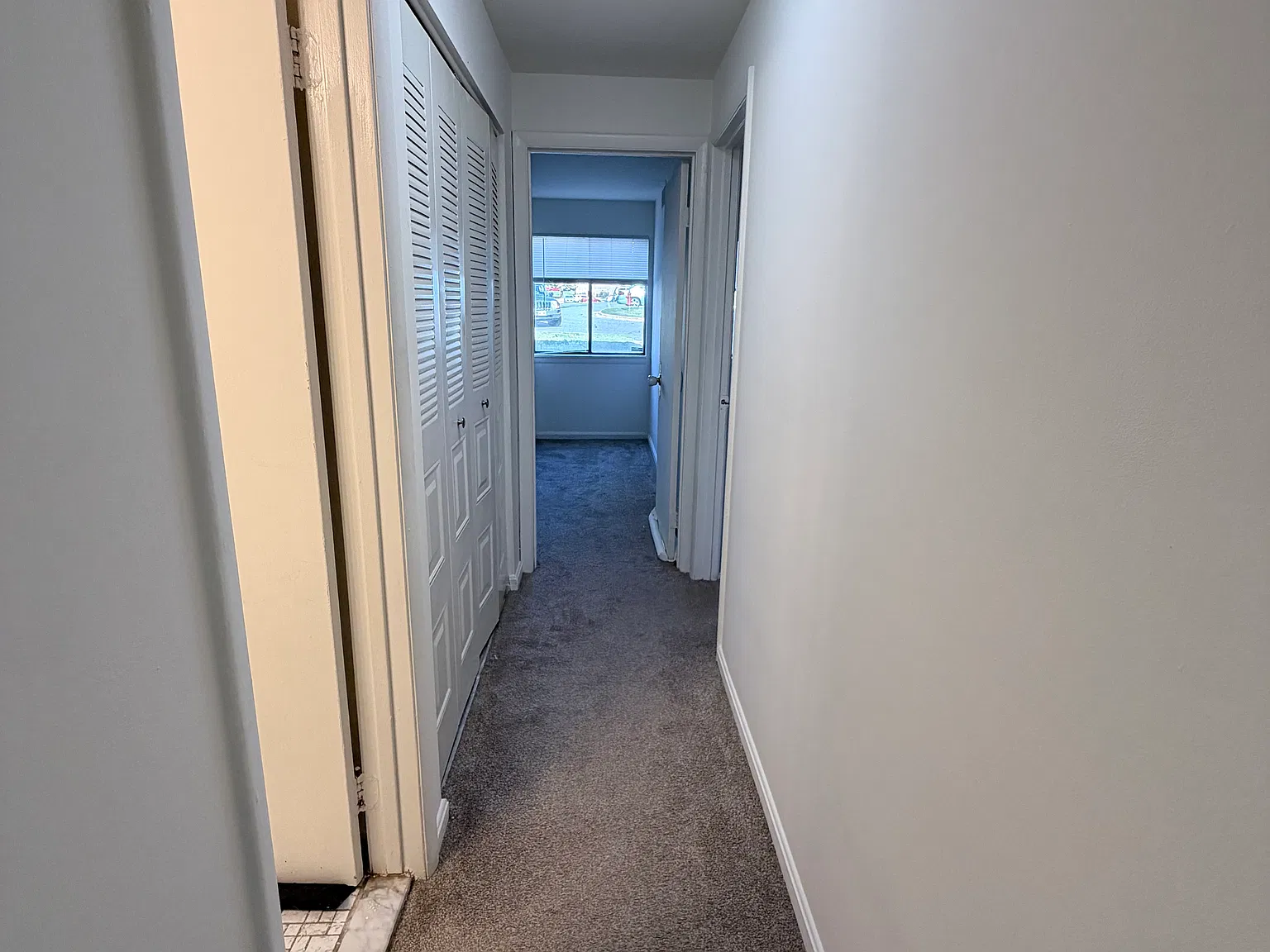 2 bed, 1056 sqft, $2,266 — Photo 4