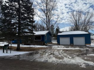 64 Cedar St E, Motley, MN 56466