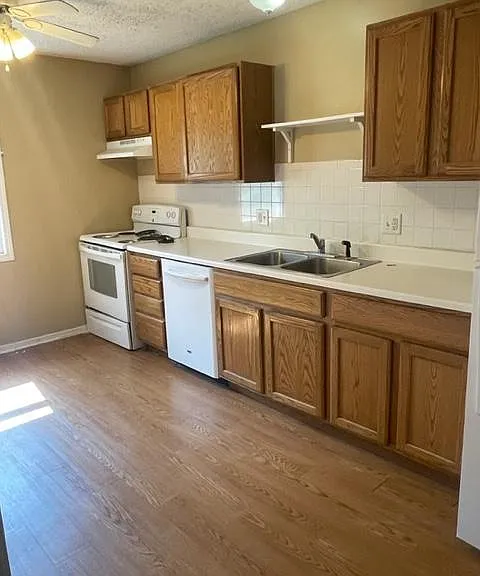 6017 Knox Ave #1 — Photo 5