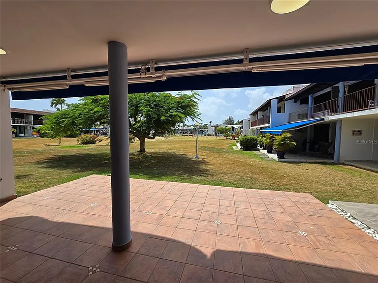 351 Las Picaus Playas Del Yunque 19 #RIO — Photo 4
