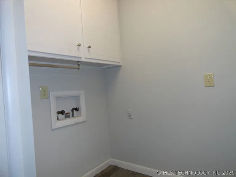 2312 W 44th St — Photo 7