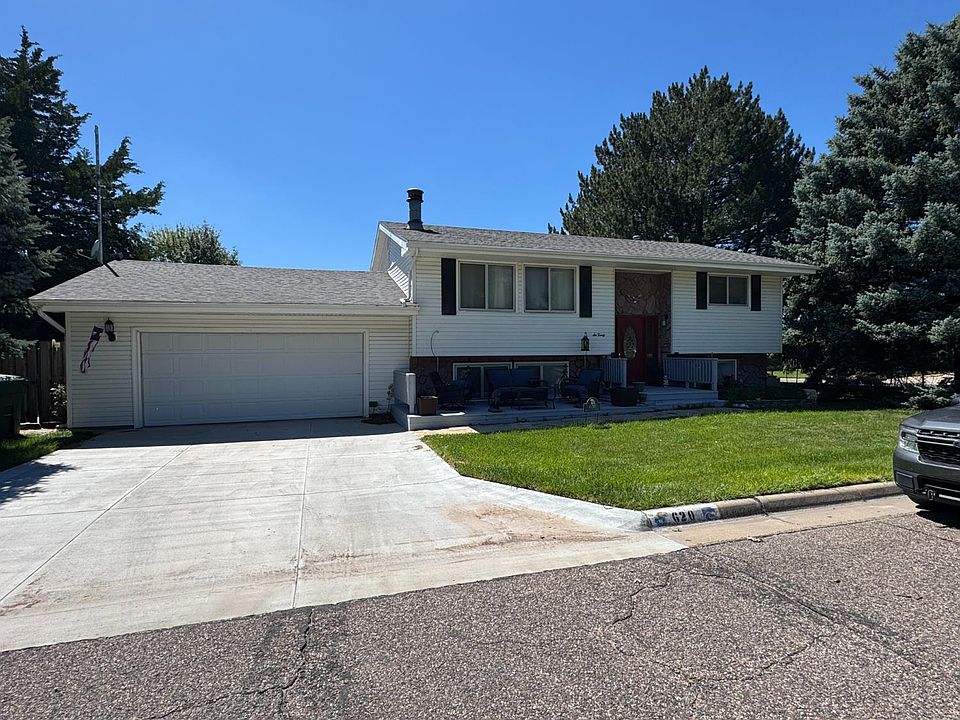 1st image of 620 S Court Ave