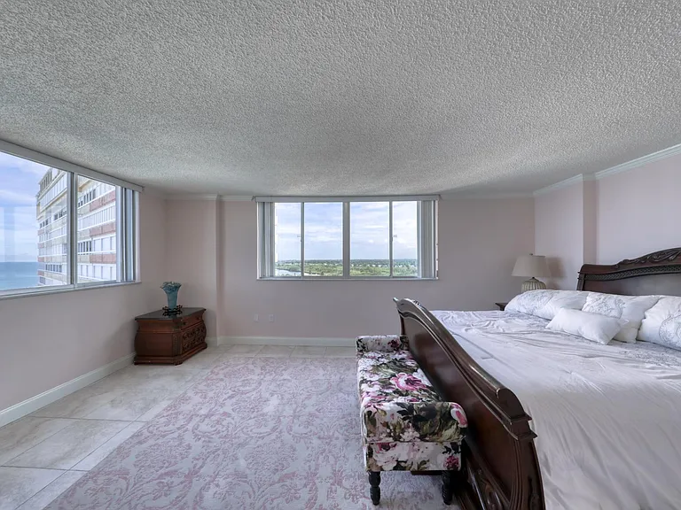17920 Gulf Blvd — Photo 13