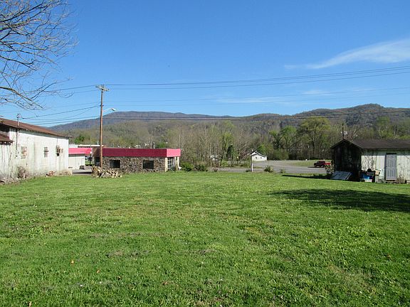 2nd image of Railroad Ave E