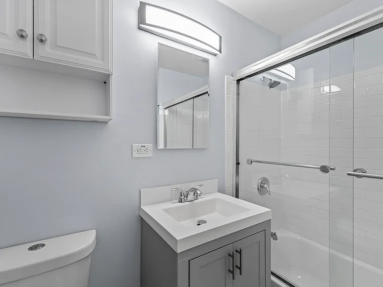280 Howland St #303 — Photo 12